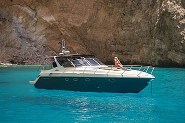 shipwreck blue caves zakynthos cruise