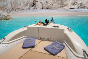 shipwreck blue caves zakynthos cruise