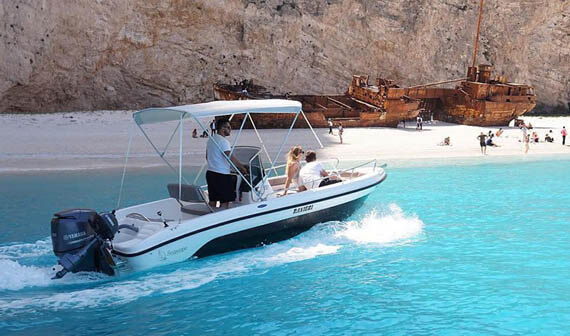 shipwreck blue caves zakynthos cruise