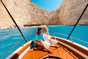 shipwreck blue caves zakynthos cruise