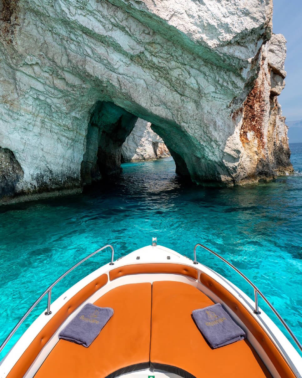 shipwreck blue caves zakynthos cruise