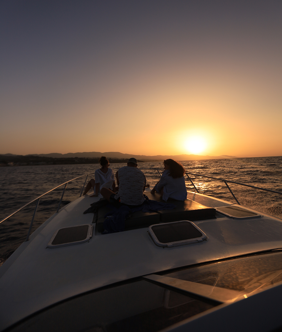 sunset cruise zakynthos