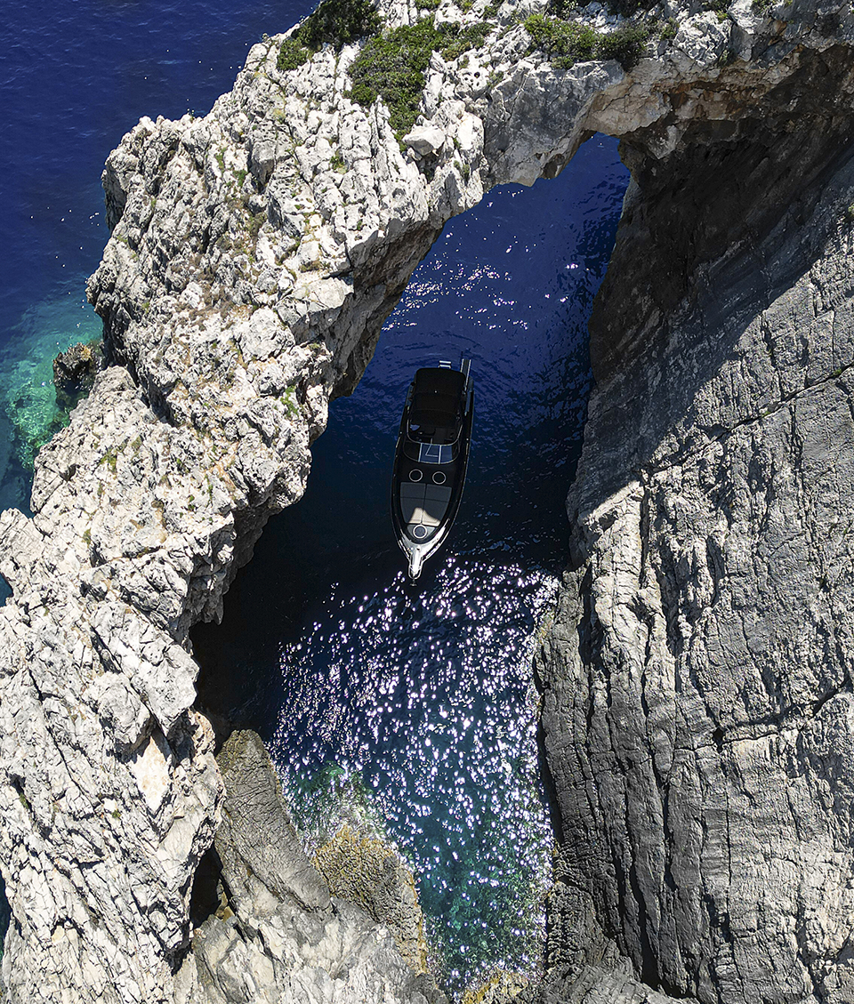 shipwreck private cruises