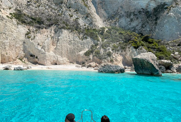 shipwreck blue caves zakynthos cruise